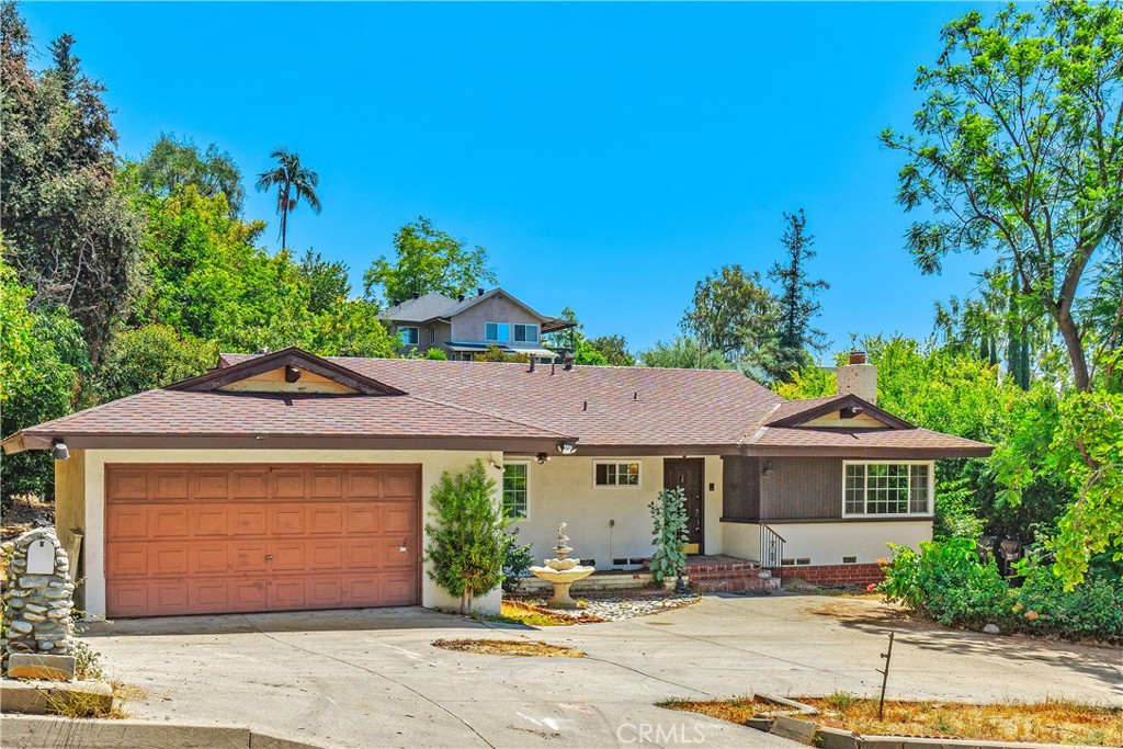 574 Sierra Meadows Drive, Sierra Madre, CA 91024