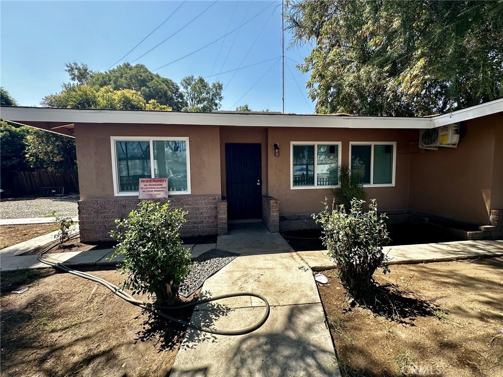 387 E Rialto Avenue, San Bernardino, CA 92408