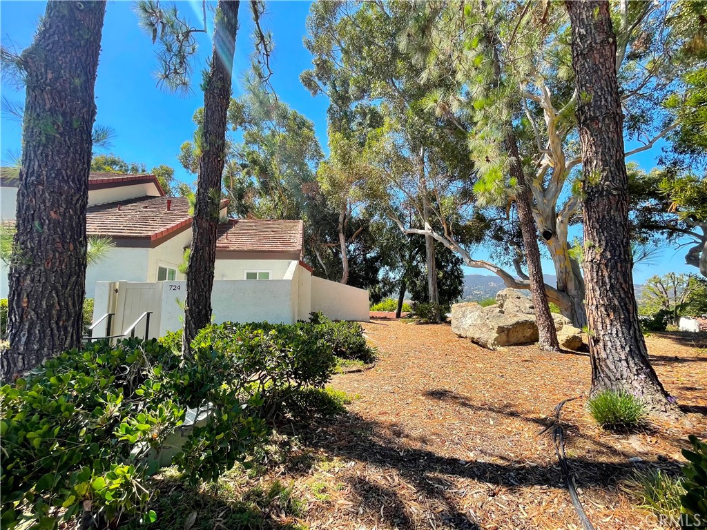 724 Tuolumne Drive, Thousand Oaks, CA 91360