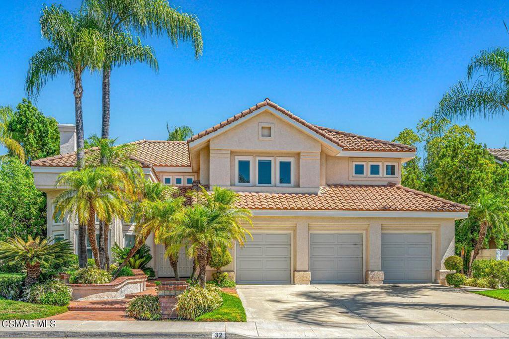 32 Golden Glen Drive, Simi Valley, CA 93065