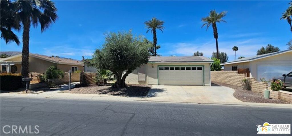 74008 Zircon Circle, Palm Desert, CA 92260