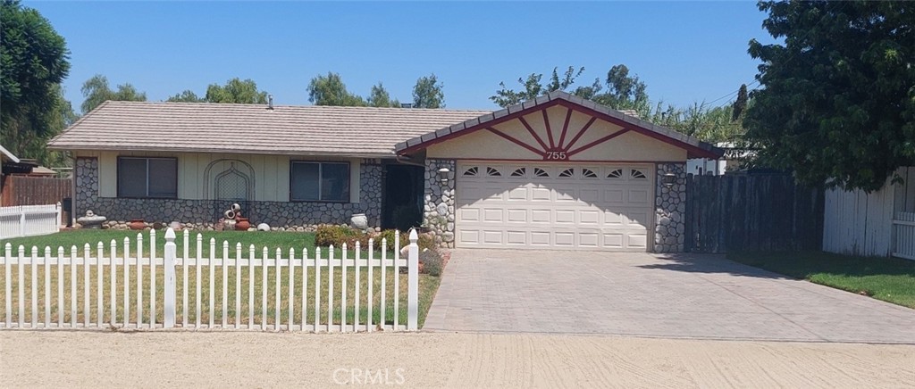 755 4Th Street, Norco, CA 92860