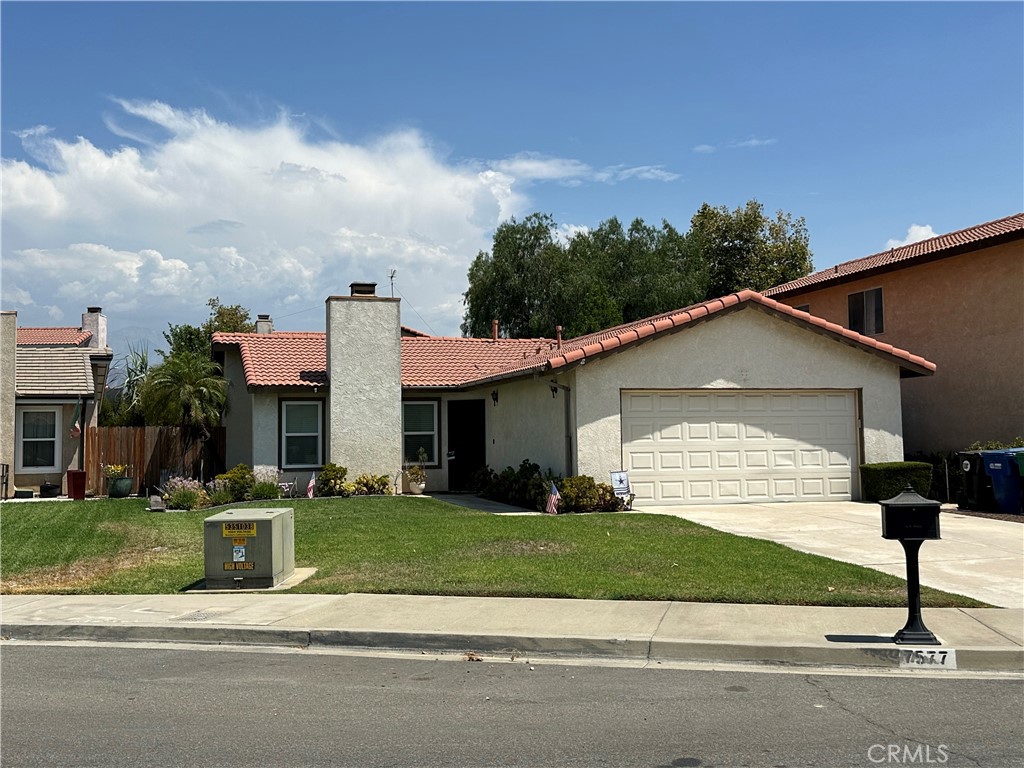 7577 Olive Tree Lane, Highland, CA 92346