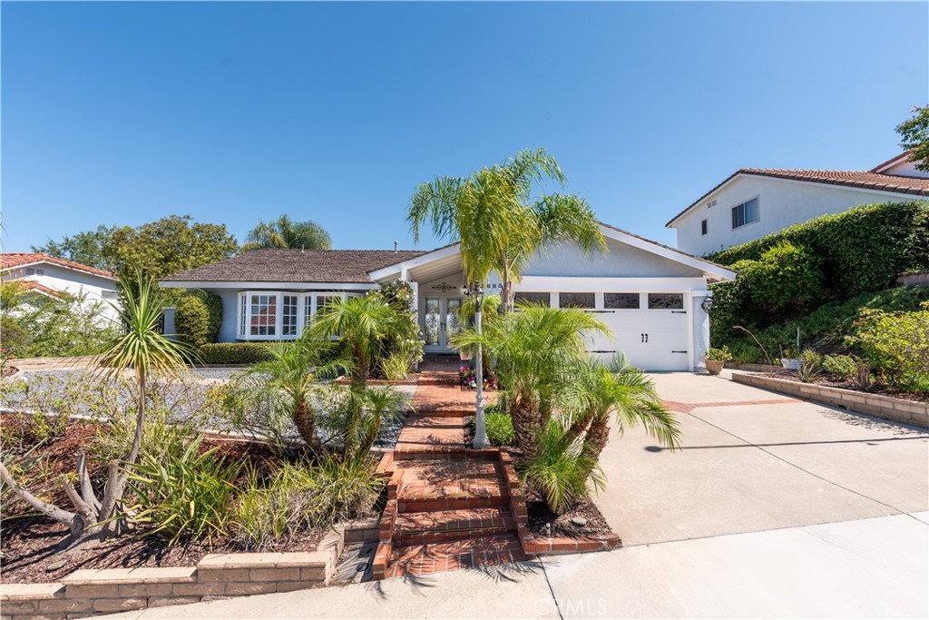 26851 Salazar Drive, Mission Viejo, CA 92691