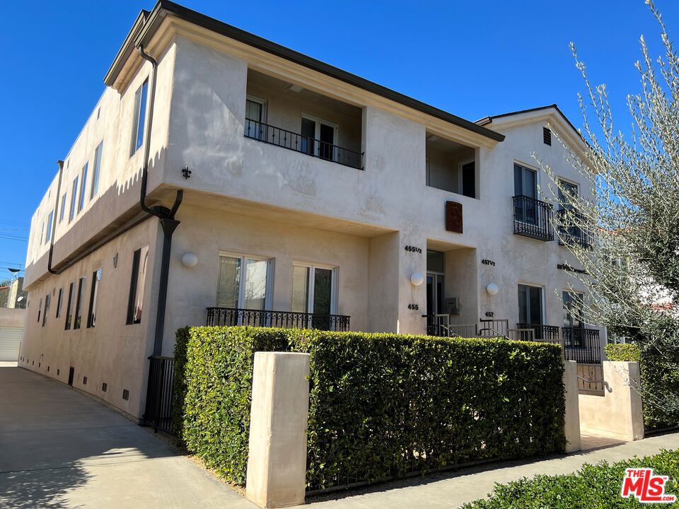 457 N Spaulding Avenue, Los Angeles, CA 90036