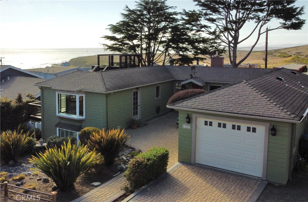 385 Atwell Street, Cambria, CA 93428