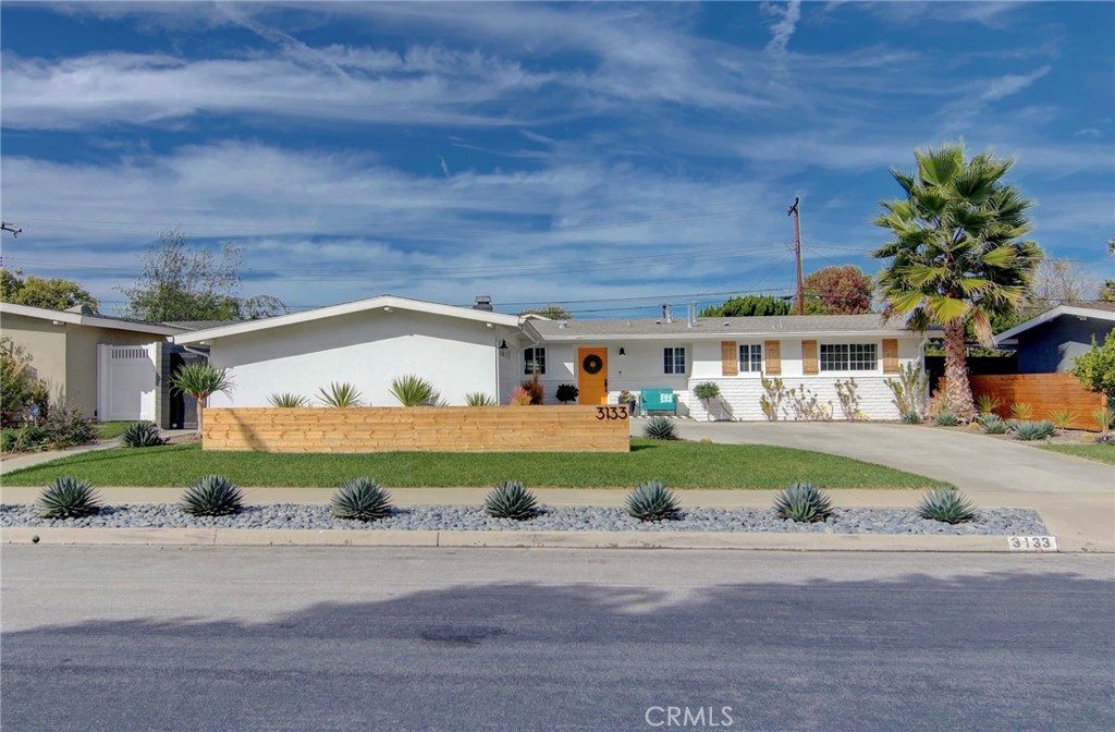 3133 Bermuda Drive, Costa Mesa, CA 92626