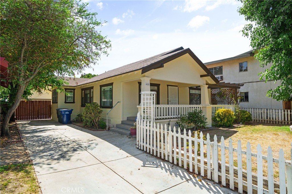 4426 University Avenue, Riverside, CA 92501