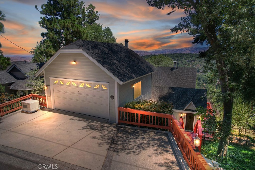 1382 St Anton Drive, Lake Arrowhead, CA 92352