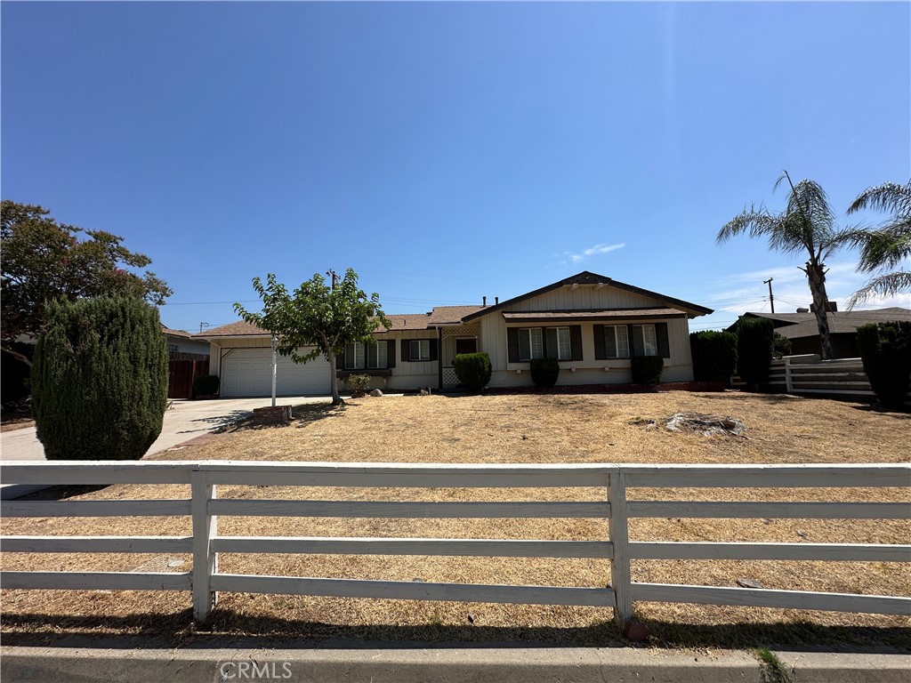 5645 Elm Avenue, San Bernardino, CA 92404