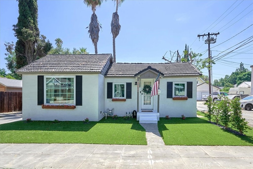 3950 Cedar Street, Riverside, CA 92501