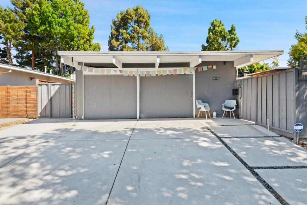 619 W Remington Drive, Sunnyvale, CA 94087