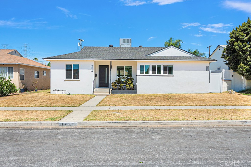 13951 Garber Street, Arleta, CA 91331