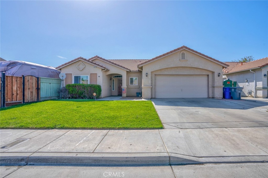 663 Napa Court, Los Banos, CA 93635