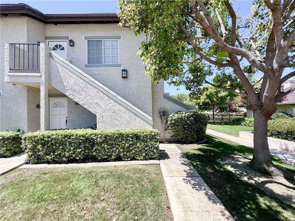 20 Columbia , #23, Irvine, CA 92612