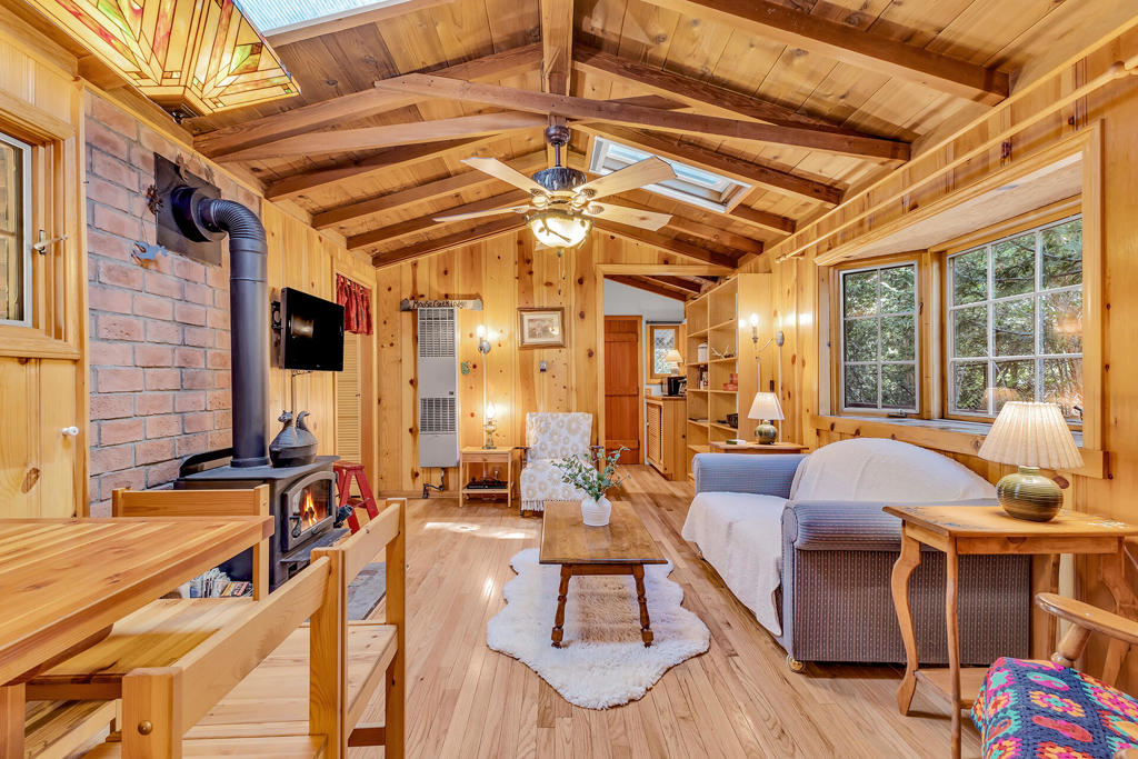 26020 Boulder Drive, Idyllwild, CA 92549