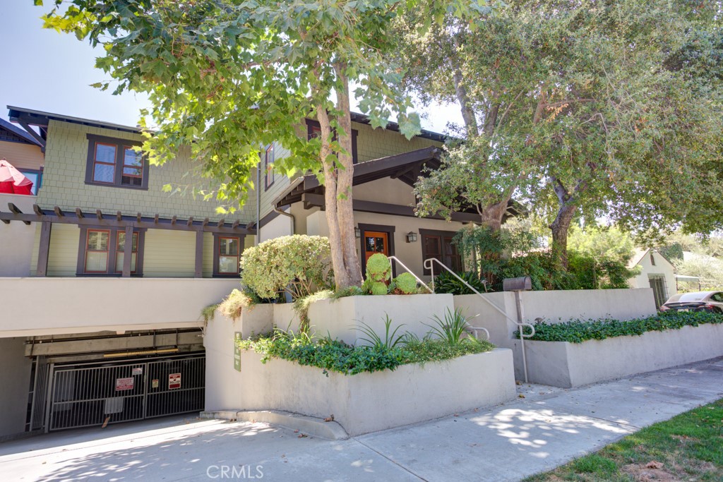 917 Magnolia Street, South Pasadena, CA 91030