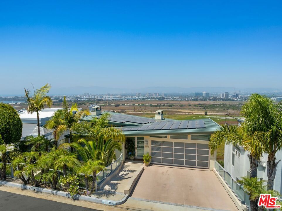 7779 Veragua Drive, Playa Del Rey, CA 90293