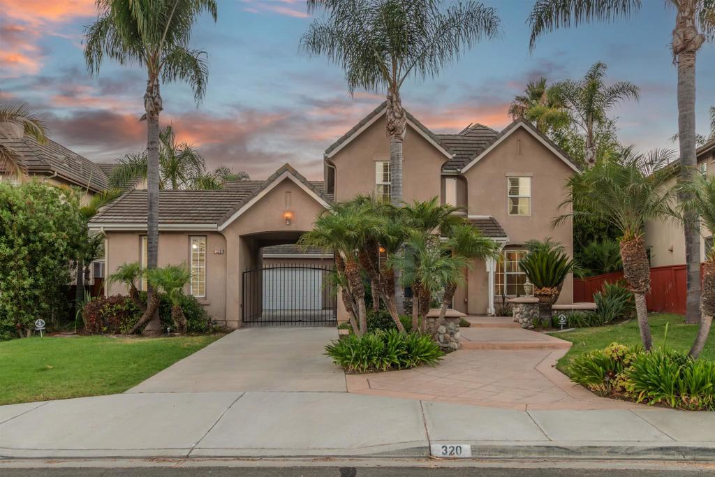 320 Crownview Ct, San Marcos, CA 92069