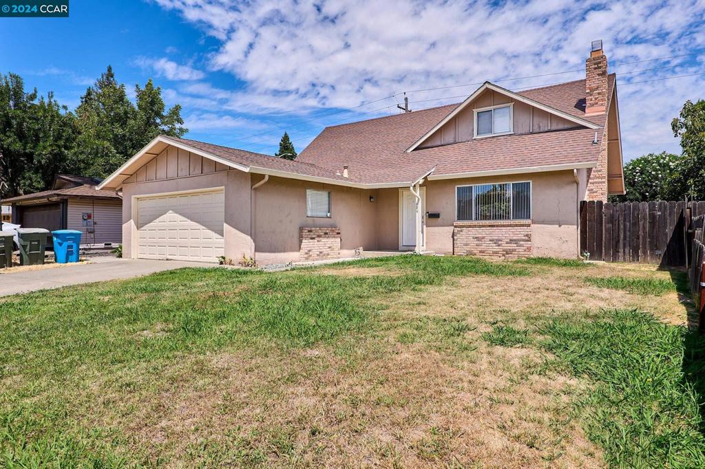 420 Chelan Dr, Vacaville, CA 95687