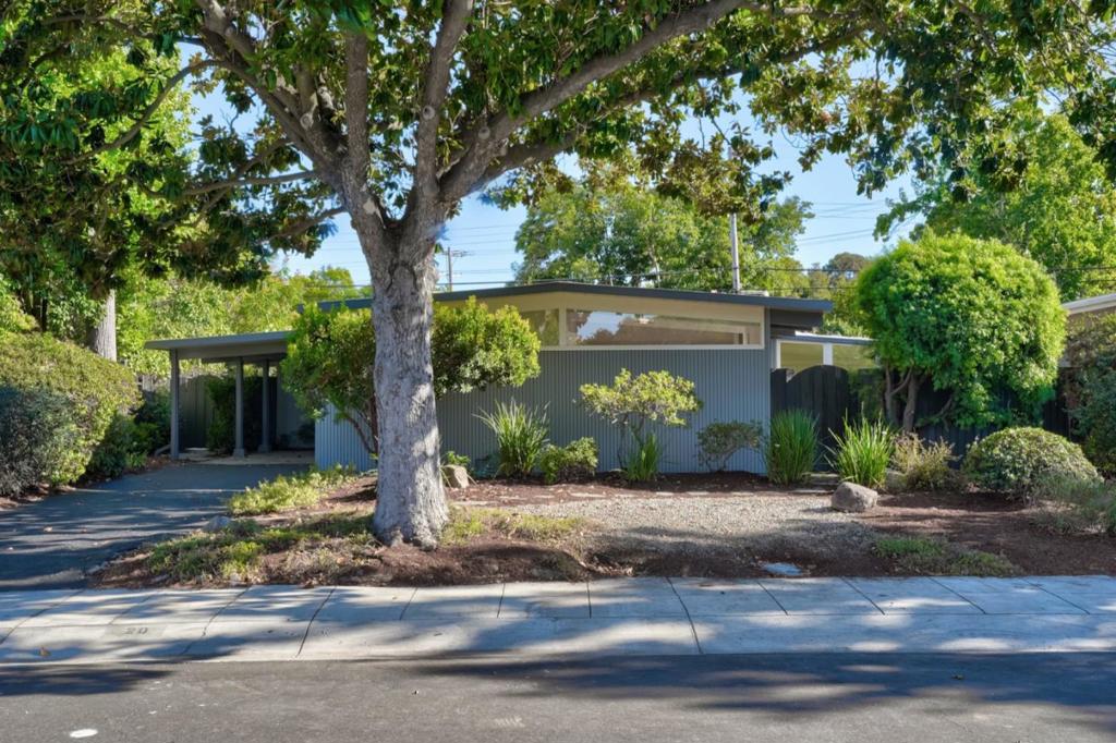 20 Roosevelt Circle, Palo Alto, CA 94306