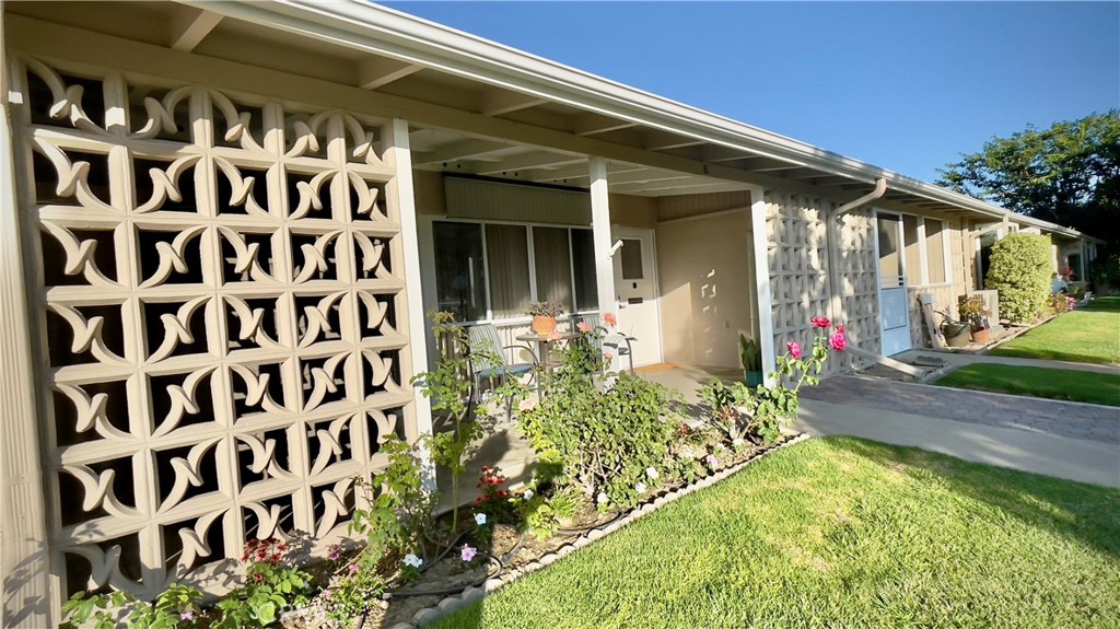 1271 Kenwood Road, #163E, Seal Beach, CA 90740