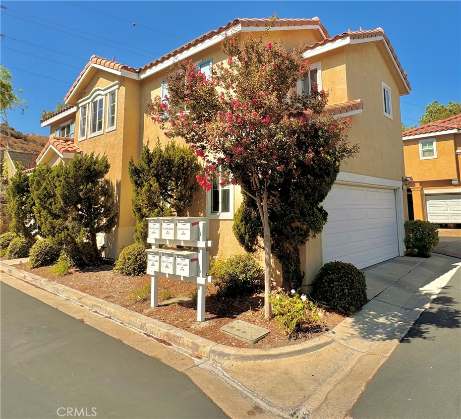 24702 Montevista, Valencia, CA 91354