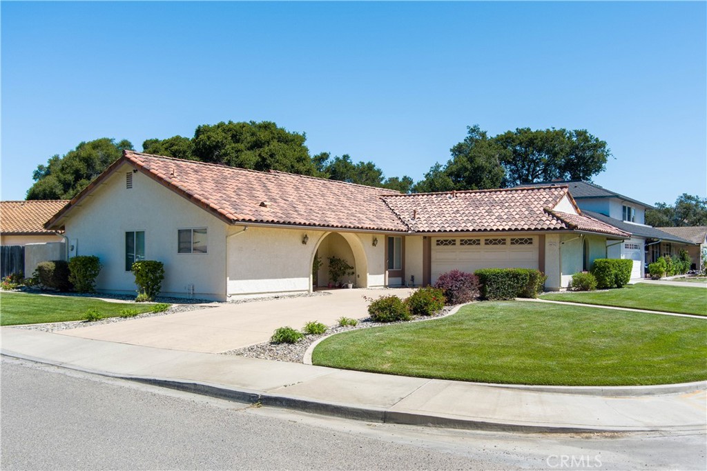 4476 Falcon Drive, Lompoc, CA 93436