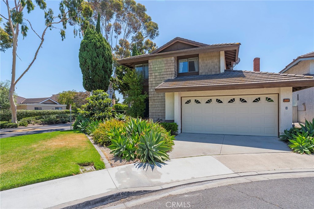 110 Firwood, Irvine, CA 92604