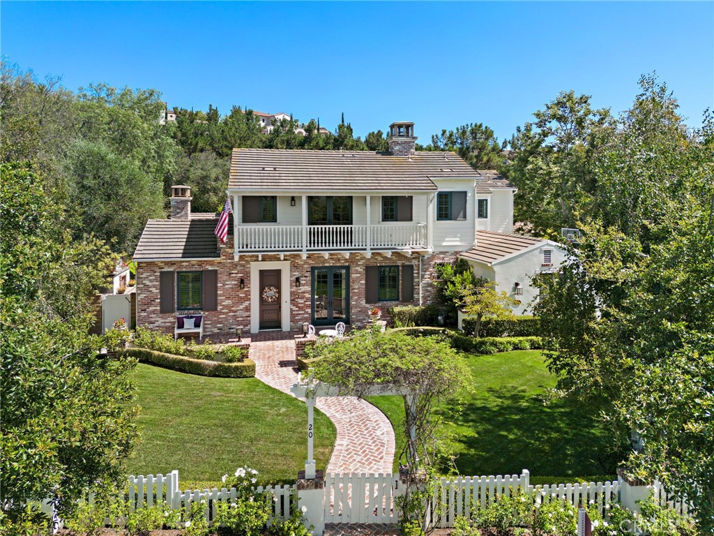 20 Kelly Lane, Ladera Ranch, CA 92694