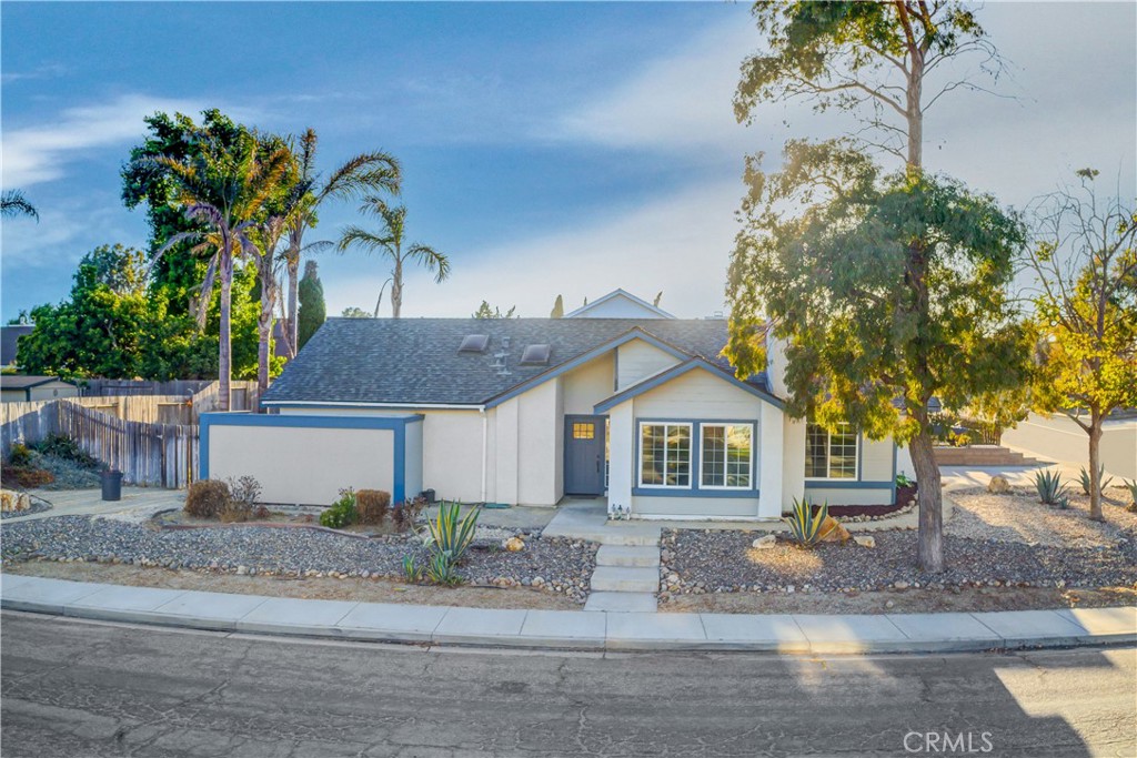 1356 Woodmere Road, Santa Maria, CA 93455