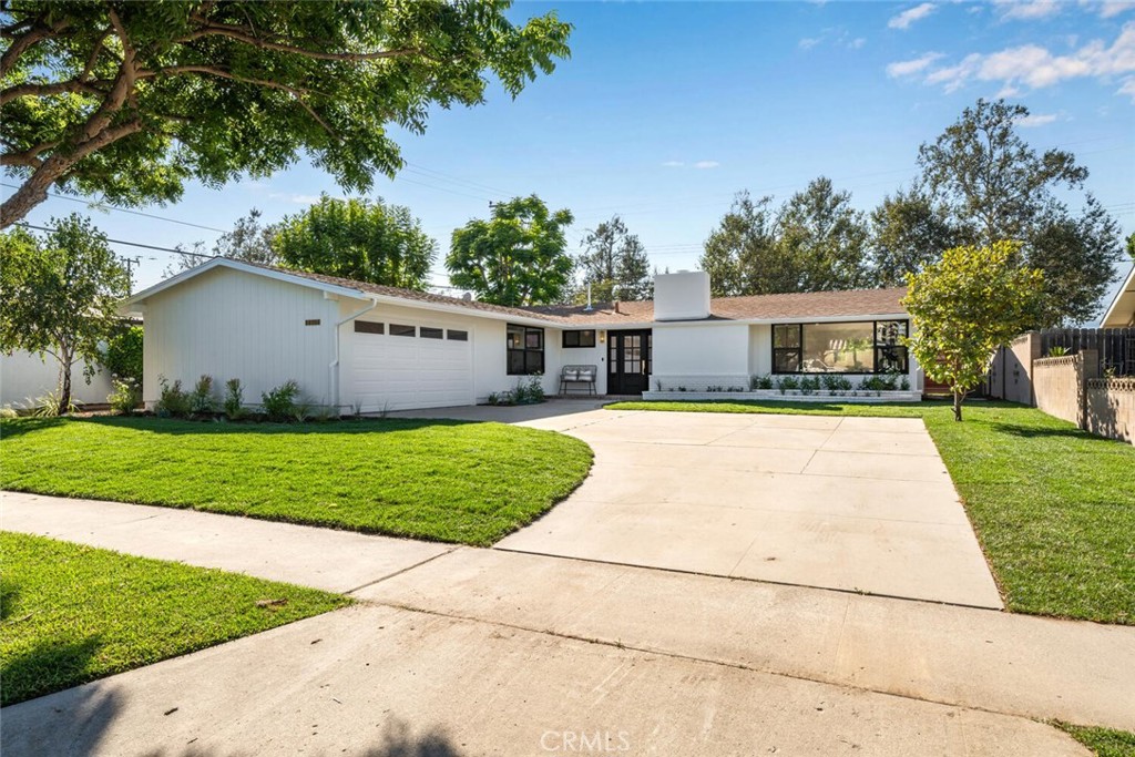 11331 Kensington Road, Rossmoor, CA 90720