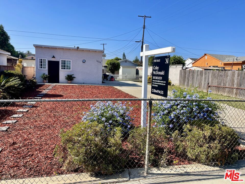 1028 W Brazil Street, Compton, CA 90220