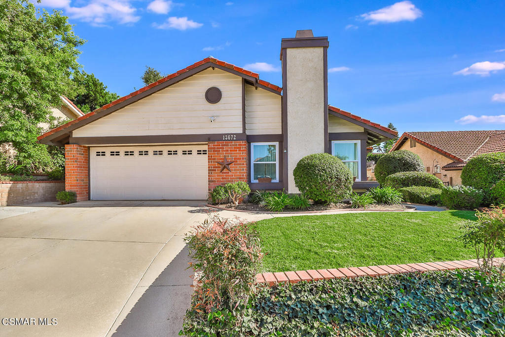 13672 Bear Valley Road, Moorpark, CA 93021