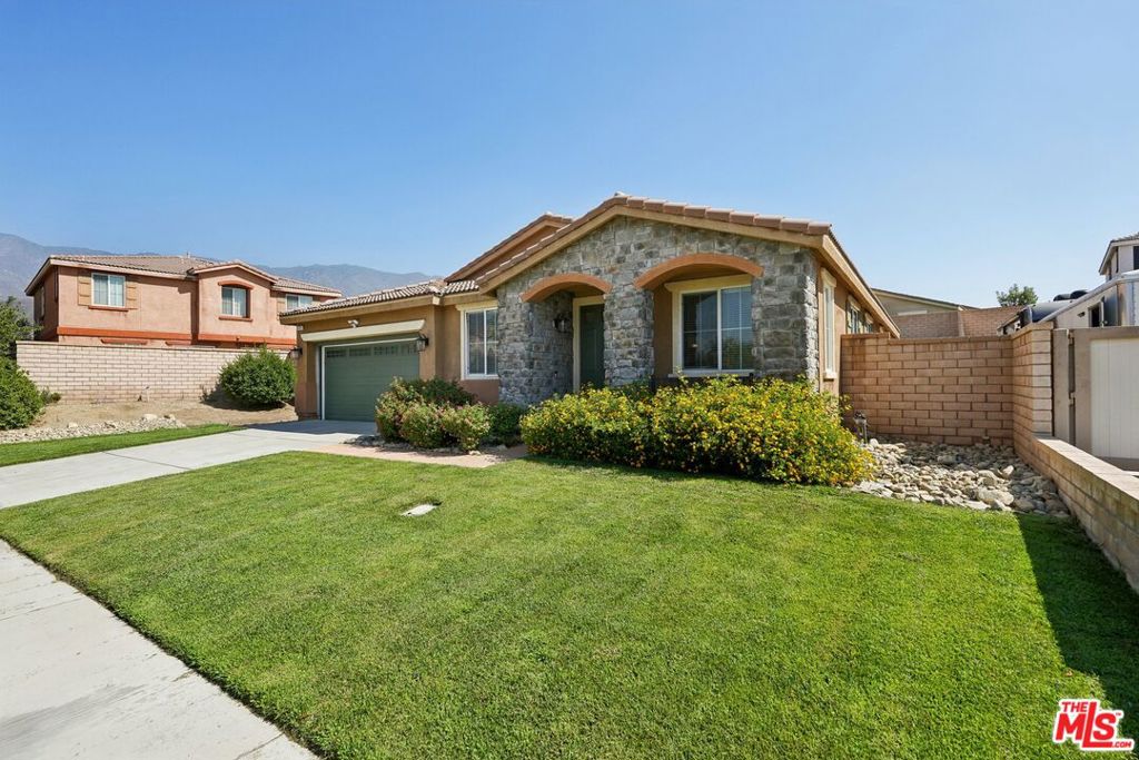 5121 Wisteria Lane, Fontana, CA 92336