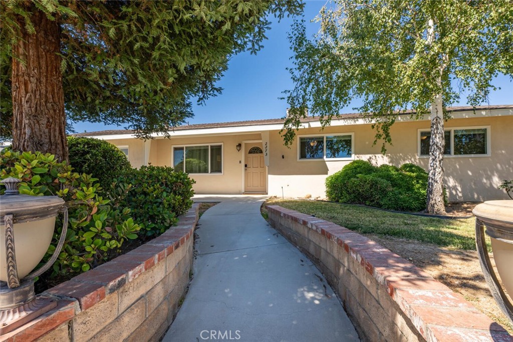 2273 Gloryette Avenue, Simi Valley, CA 93063