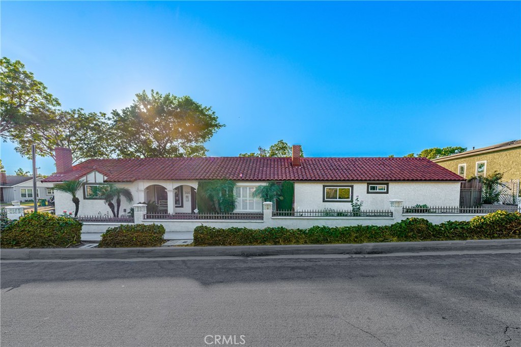 8321 Michigan Avenue, Whittier, CA 90605