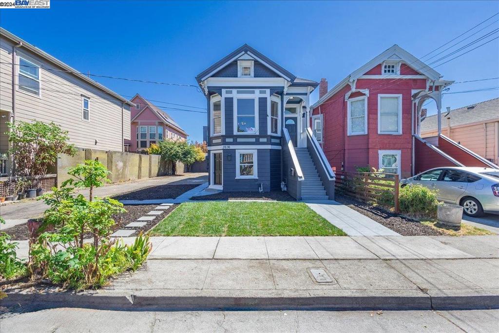 3236 Helen St, Oakland, CA 94608