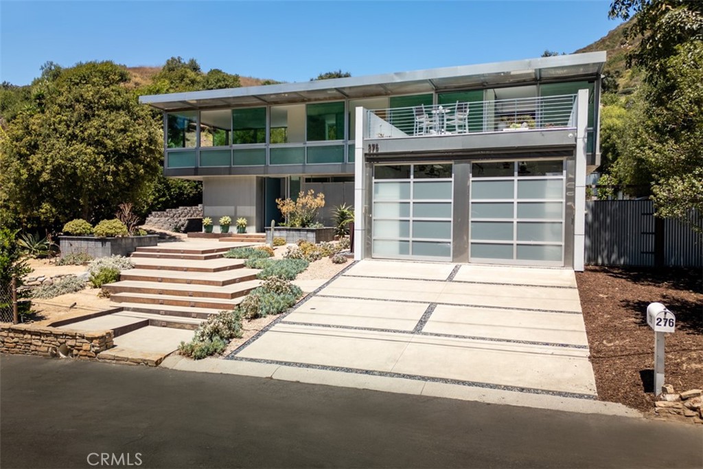 276 Canyon Acres Drive, Laguna Beach, CA 92651