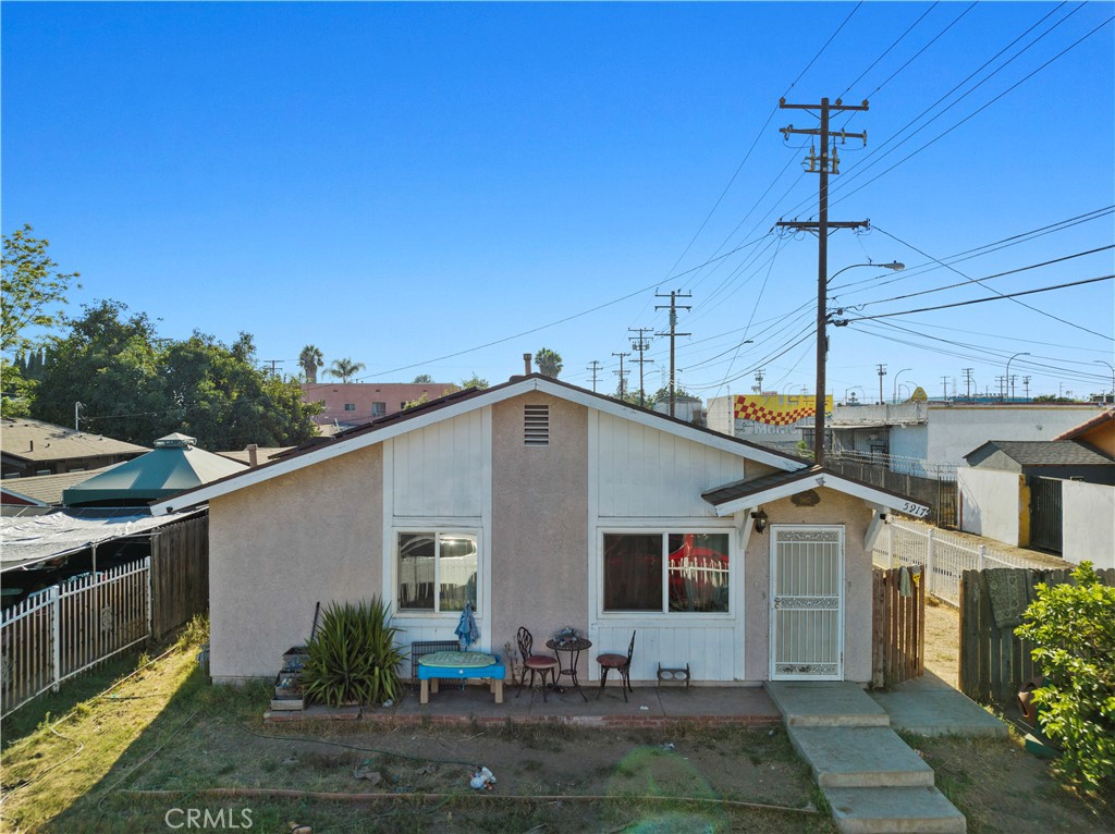 5917 Everette Avenue, Huntington Park, CA 90255