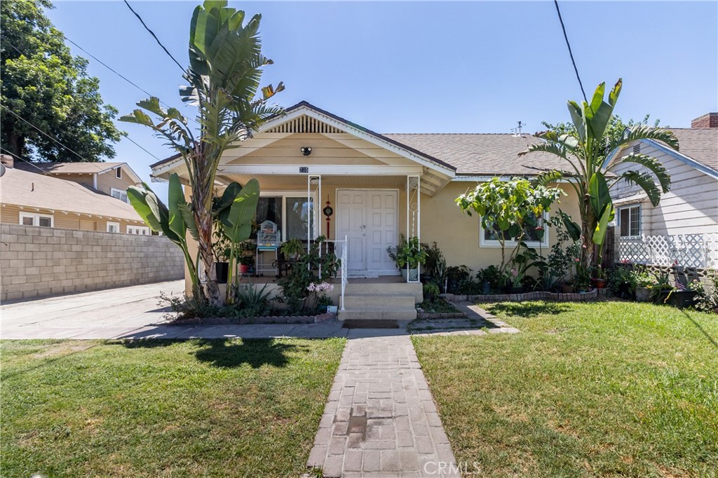 235 W 10Th Street, San Bernardino, CA 92410