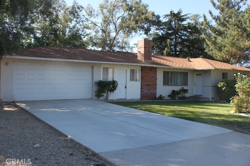 11775 Auburn Avenue, Yucaipa, CA 92399