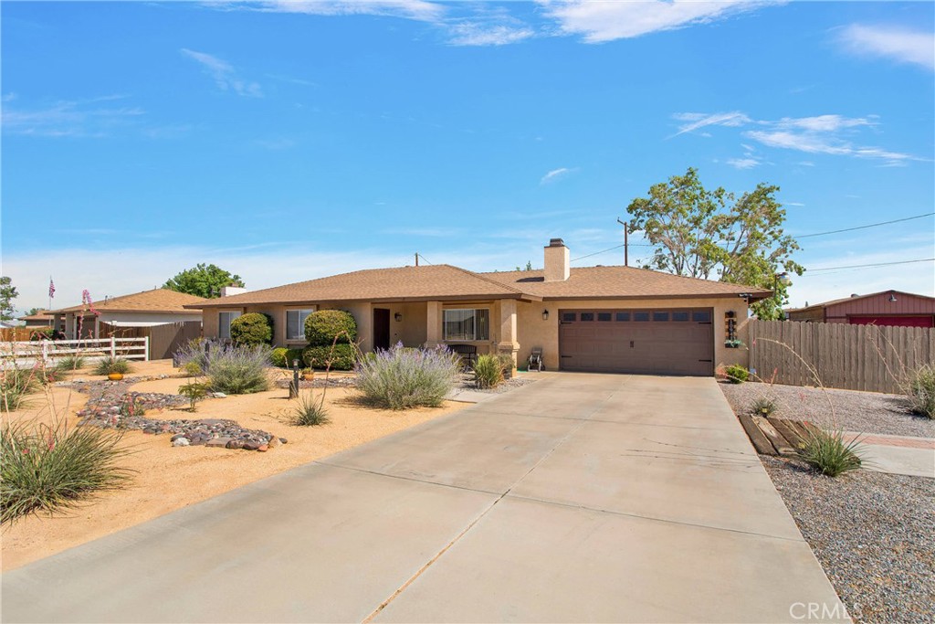 10941 Neola Road, Apple Valley, CA 92308