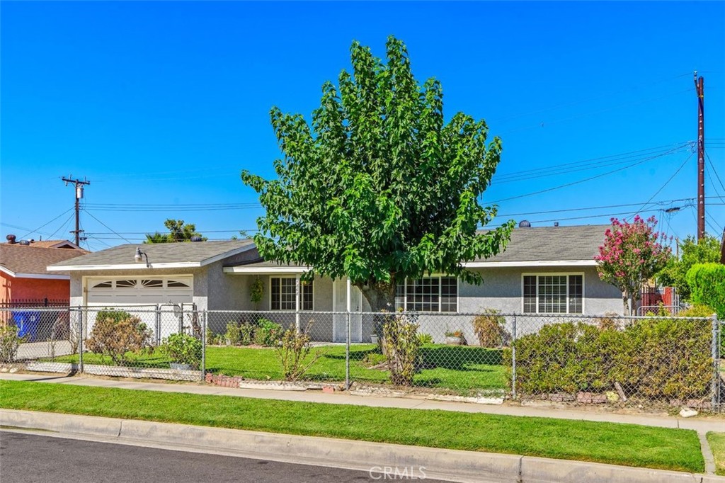 7868 Central Avenue, Highland, CA 92346