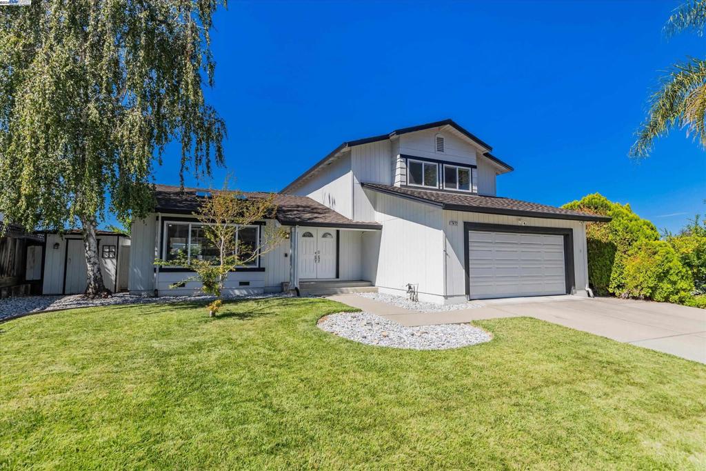 7472 Quartz Circle, Dublin, CA 94568