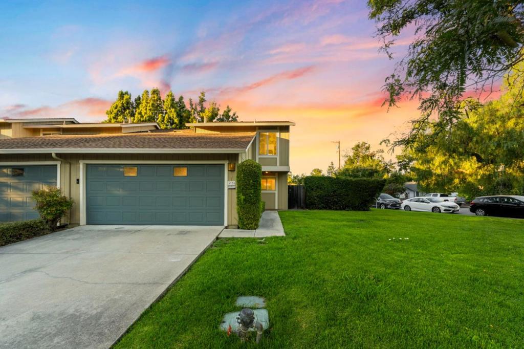 1920 San Ramon Avenue, Mountain View, CA 94043