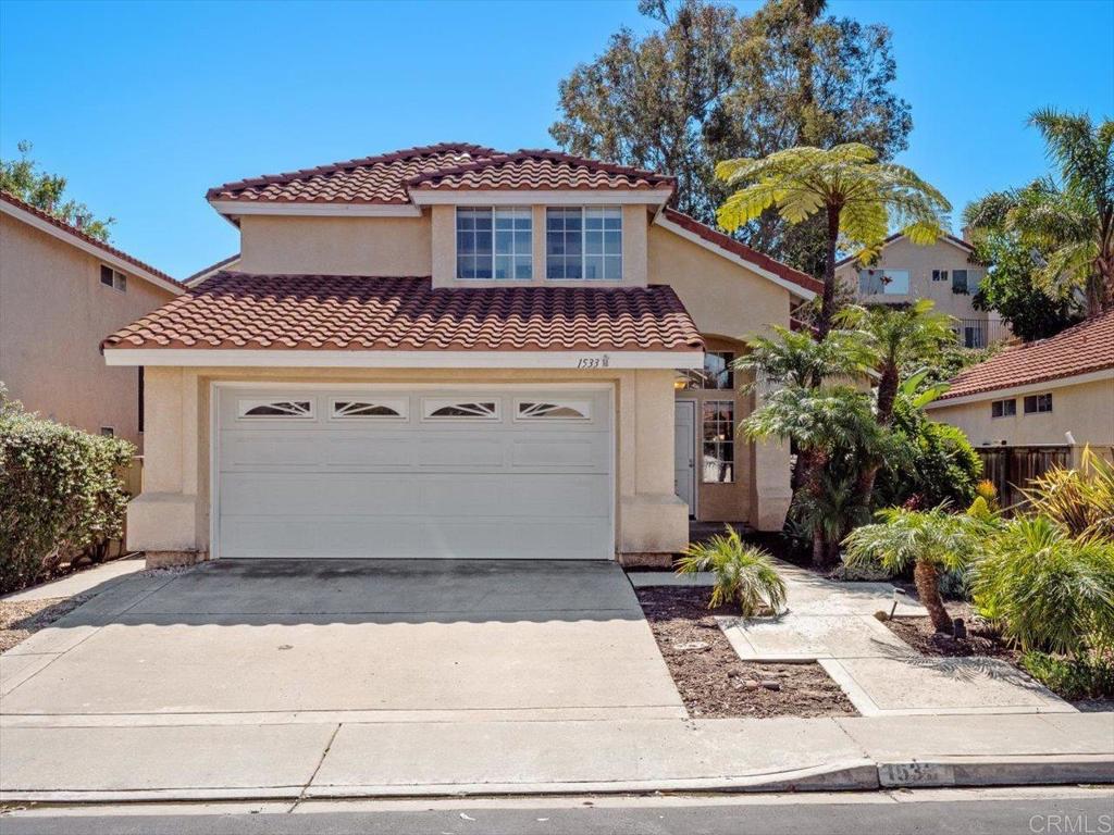 1533 Promontory Ridge, Vista, CA 92081