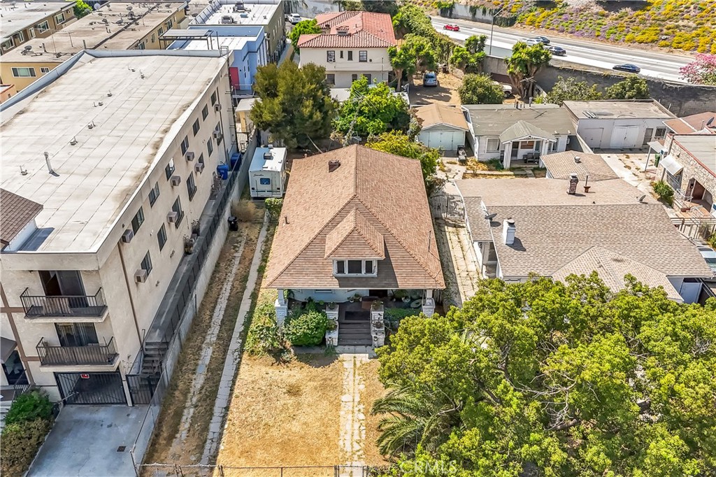 5422 La Mirada Avenue | Similar Property Thumbnail