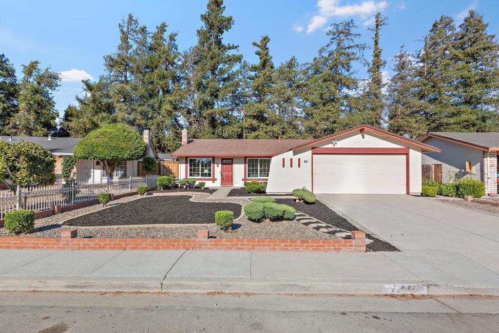 1688 Ridgetree Way, San Jose, CA 95131