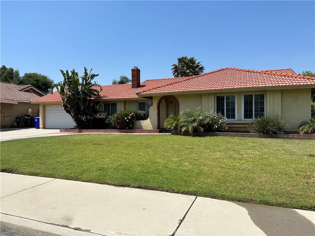 562 W Casmalia Street, Rialto, CA 92377